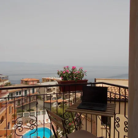 Il Melograno * Taormina